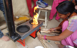 0523-01-10 Prakti stove testing in India